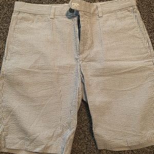 Banana Republic striped Aiden Short